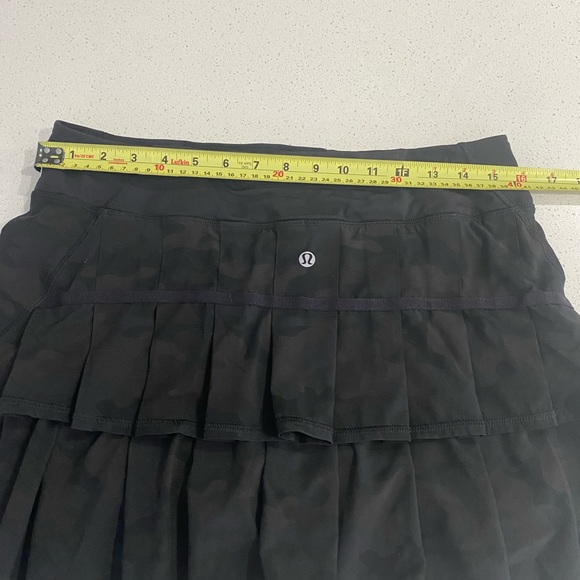 Lulu running skort. EUC. - Picture 5 of 8